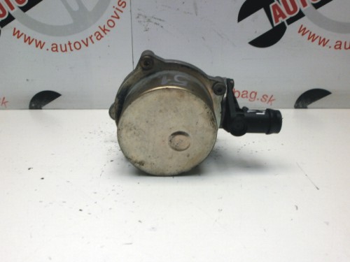 Vákuová pumpa Renault Laguna II 1.9 dCi 8200322916