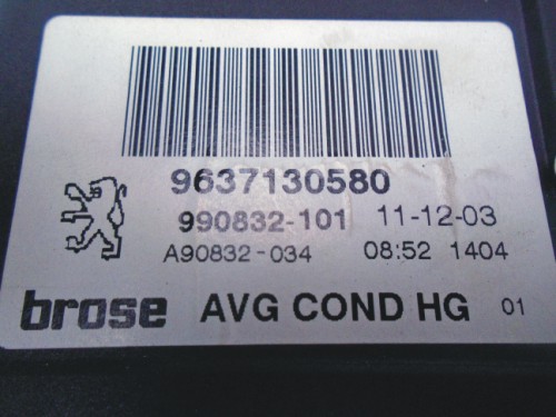 Sťahovanie okna Peugeot 307 9637130580 LP