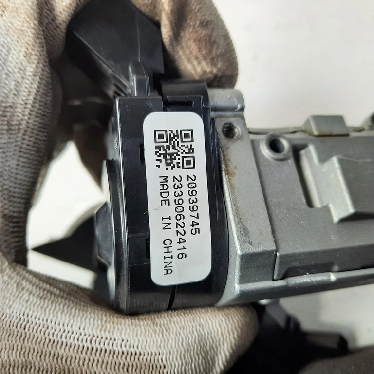 Spínacia skrinka Opel Insignia 20939745