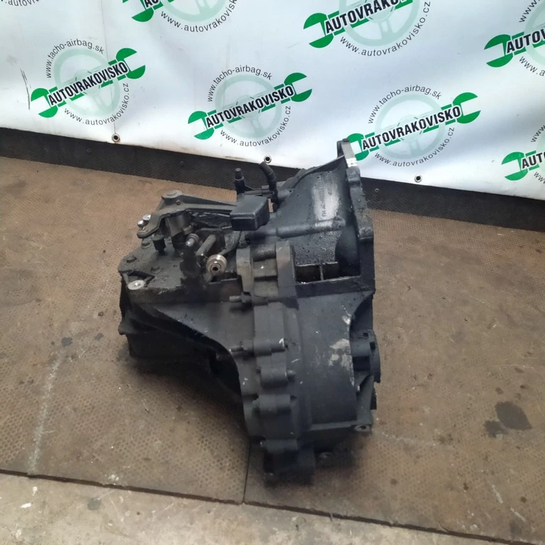Prevodovka Ford Focus MK2 1.6 TDCI 3R05367106
