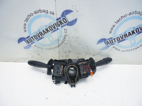 Prepínacia páčka Renault Thalia 7700437315