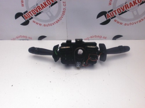 Prepínacia páčka Renault Megane 7700428228