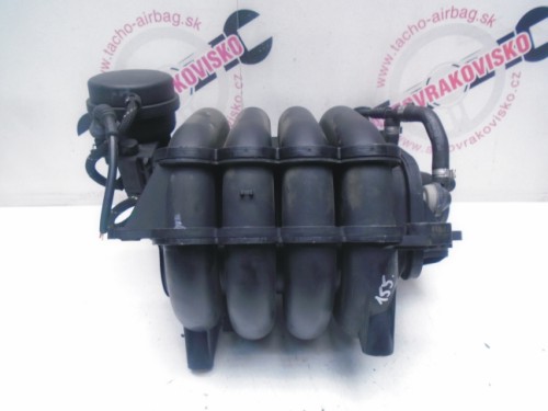 Sacie potrubie VW Passat 1.8 20V 06B133210M