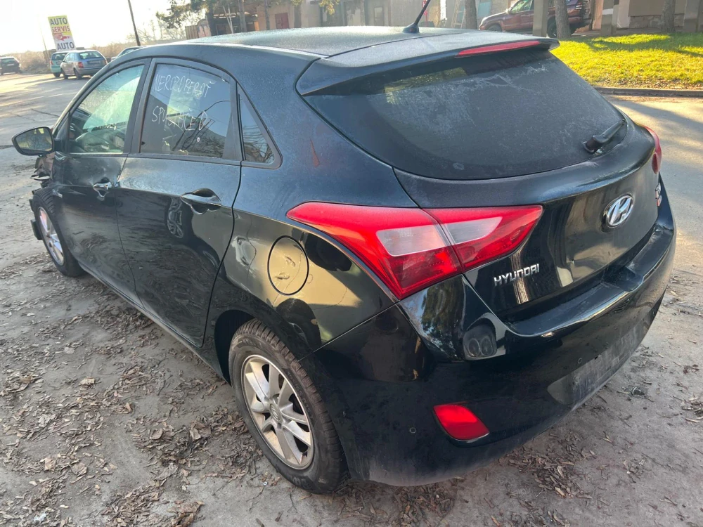 Hyundai i30 II HB 1.6 CRDI