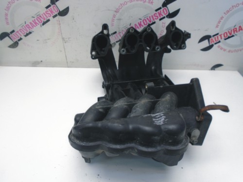 Sacie potrubie VW Golf IV 1.6 74 kW 06A133185Q