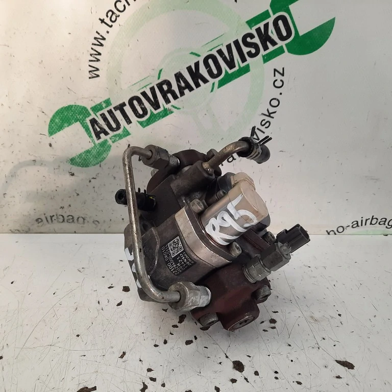 Vstrekovacie čerpadlo Toyota Toyota RAV4 IV 2.2 22100-0R010