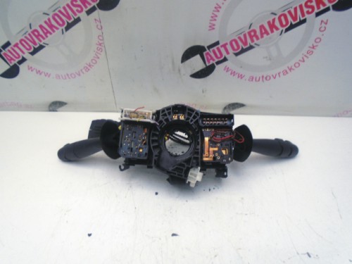 Prepínacia páčka Renault Laguna II 8200002461