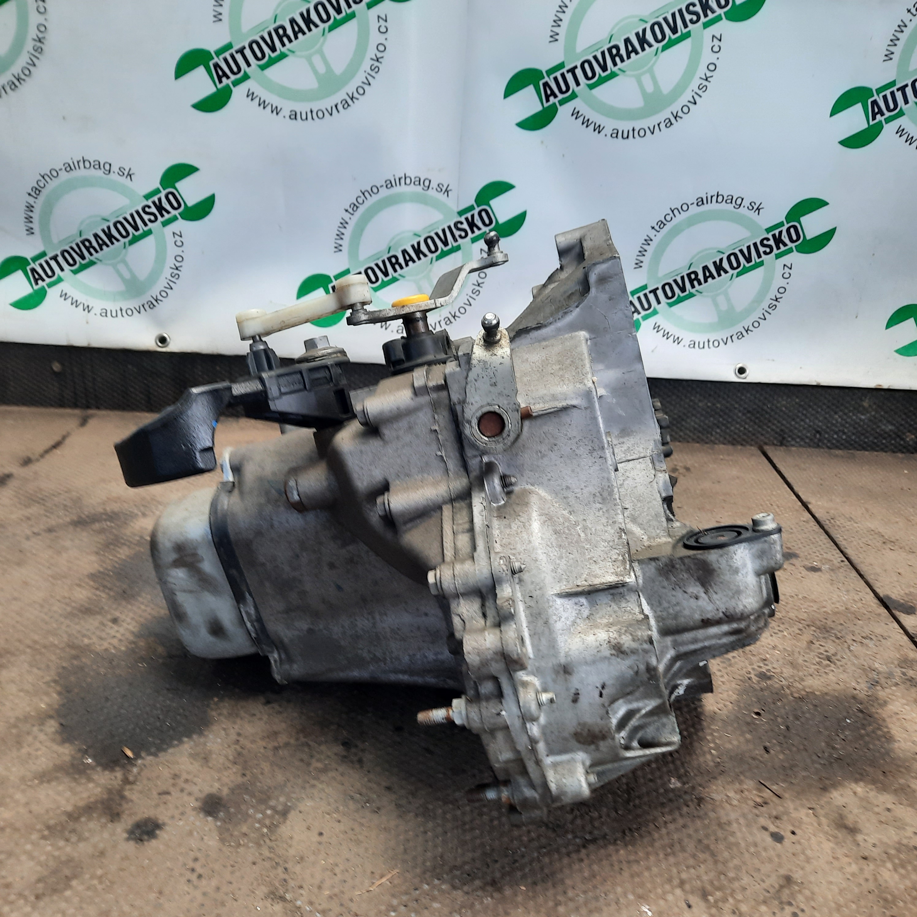 Prevodovka Peugeot 301 1.2 16V 20CR15