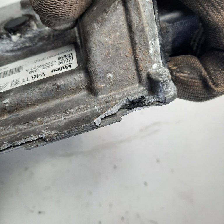 Riadiaca jednotka motora Peugeot 208 1.2 9811545080