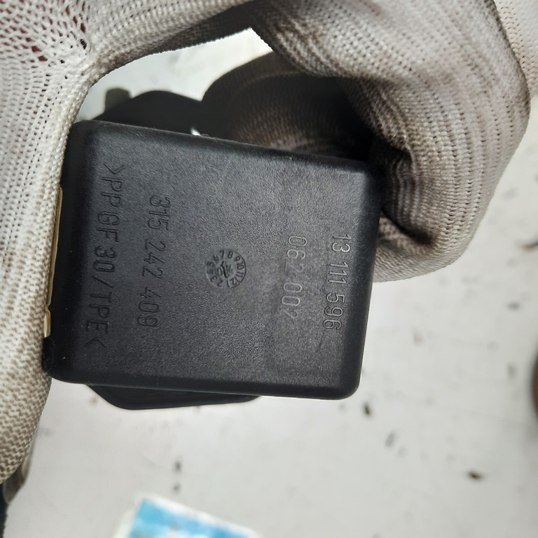 Dvierka nádrže Opel Astra H combi 13111596 315242409