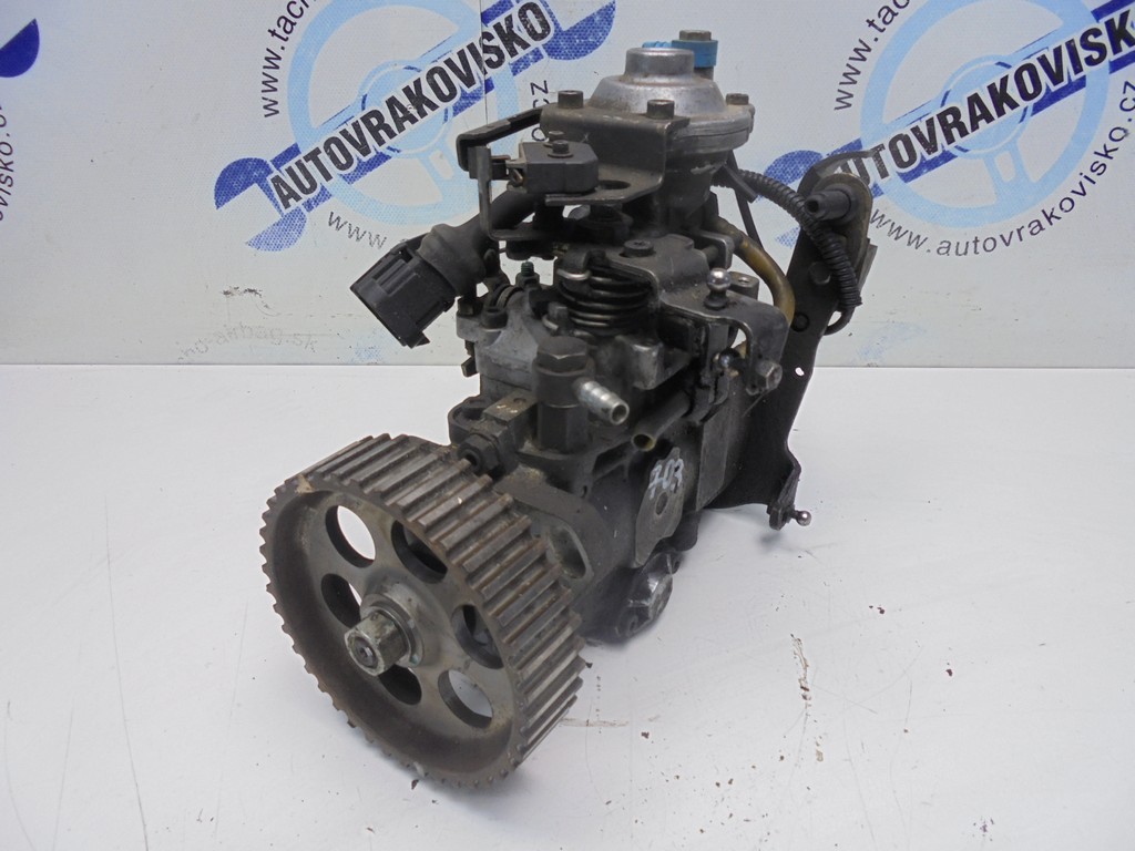 Vstrekovacie čerpadlo Renault Safrane 2.1 DT 0460494288