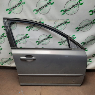 Pravé predné dvere Volvo V50