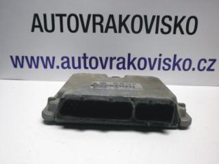 Riadiaca jednotka motora Skoda Octavia 1.8 20V 06A906018AM