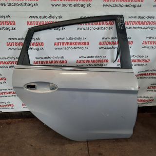 Dvere pravé zadné Ford Fiesta MK7