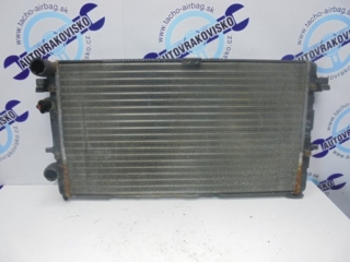 Chladič motora Seat Ibiza III 6K0121253AE