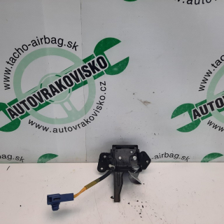 Zámok 5 dvere Toyota Yaris 2010