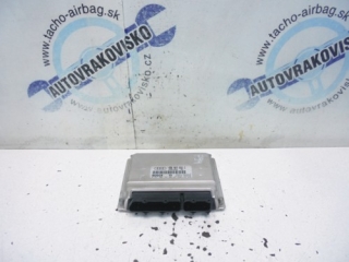 Riadiaca jednotka motora Audi A4 2.4 4B0907552C