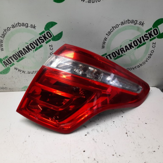 Zadné svetlo Citroen C4 Picasso blatník pravé