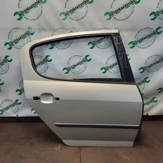 Dvere pravé zadné Peugeot 407