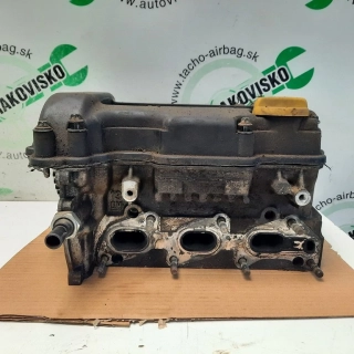 Hlava motora Opel Agila 1.0 12V Z10XE
