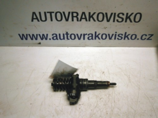 Vstrekovacia tryska Seat Ibiza V 1.9TDi 038130073BN