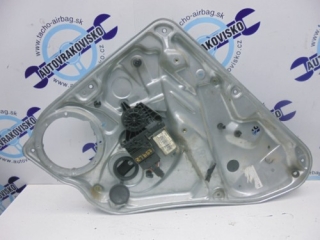 Sťahovanie okna VW Passat LZ 3B5839752BF