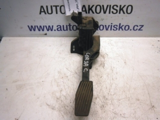 Akceleračný pedál Opel Combo 09129423
