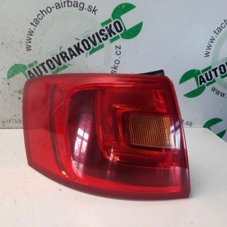 Zadné svetlo Volkswagen Jetta IV ľavé 