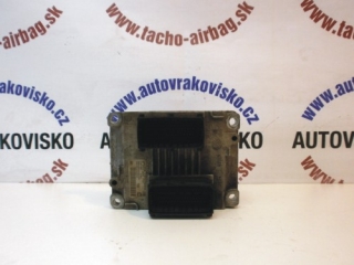 Riadiaca jednotka motora Alfa Romeo 147 1.6 16V 0261206715