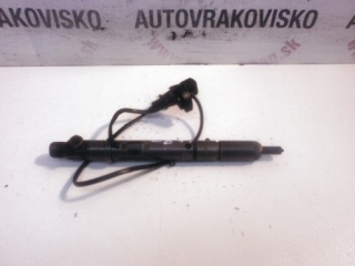 Vstrekovacia tryska Audi A6 2.5 TDI 0432133822