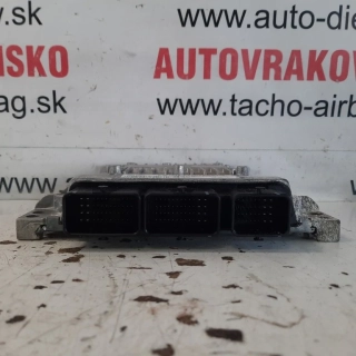 Riadiaca jednotka motora Ford Focus MK2 1.8 TDCI S122865021