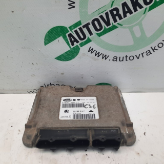 Riadiaca jednotka motora Skoda Octavia 1.6 032906014F