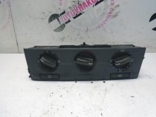 Ovládač kúrenia Volvo V40 9041704857