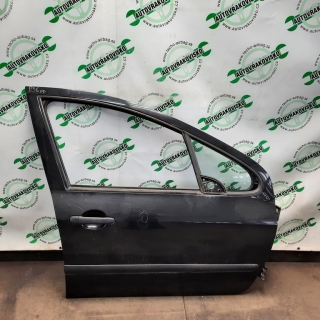 Pravé predné dvere Peugeot 307 HB