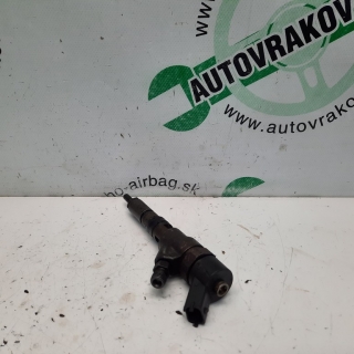 Vstrekovacia tryska Peugeot 206 2.0 HDi 0445110008