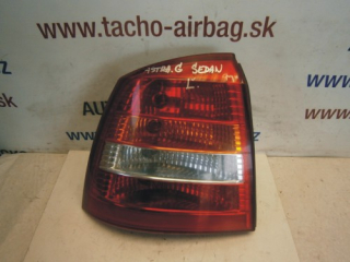Zadné svetlo Opel Astra G sedan