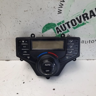 Ovládač kúrenia Hyundai i30 HB 97250-2L600