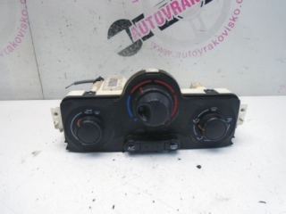 Ovládač kúrenia Renault Megane II F666572Q