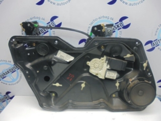 Sťahovanie okna Seat Leon LP 1M0837461