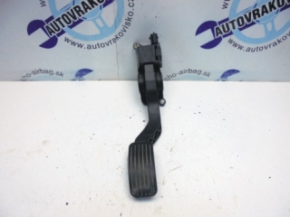 Akceleračný pedál Hyundai Accent 0281002546