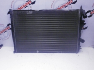 Chladič motora Renault Megane I 7700425842B