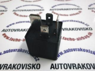 Relátko 7M0951253A