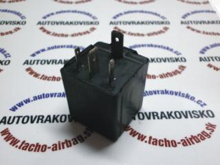 Relátko 3A0951307
