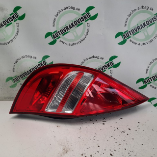 Zadné svetlo Hyundai i30 HB ľavé