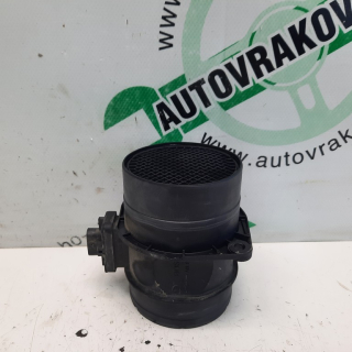 Váha vzduchu VW Passat B7 0281002956