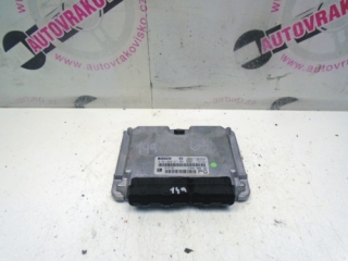 Riadiaca jednotka motora Opel Vectra B 2.2 DTI 0281010271