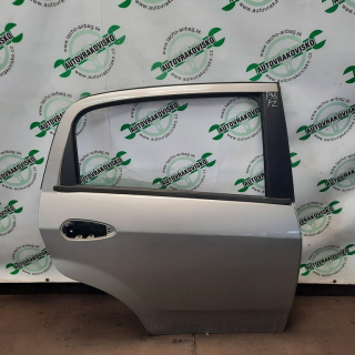 Pravé zadné dvere Fiat Grande Punto