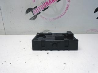 Komfortka BCM Renault Clio III 8201054128
