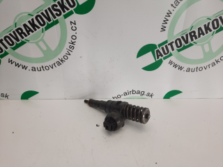 Vstrekovacia tryska Škoda Roomster 1.9 TDI 038130073AG