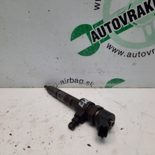 Vstrekovacia tryska Alfa Romeo 166 1.9 JTD 0445110002